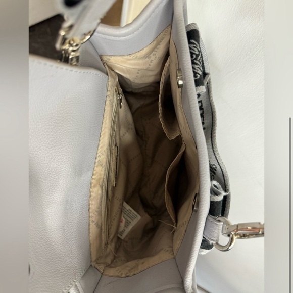 Steve Madden Crossbody Purse 🤩 - Picture 3 of 3